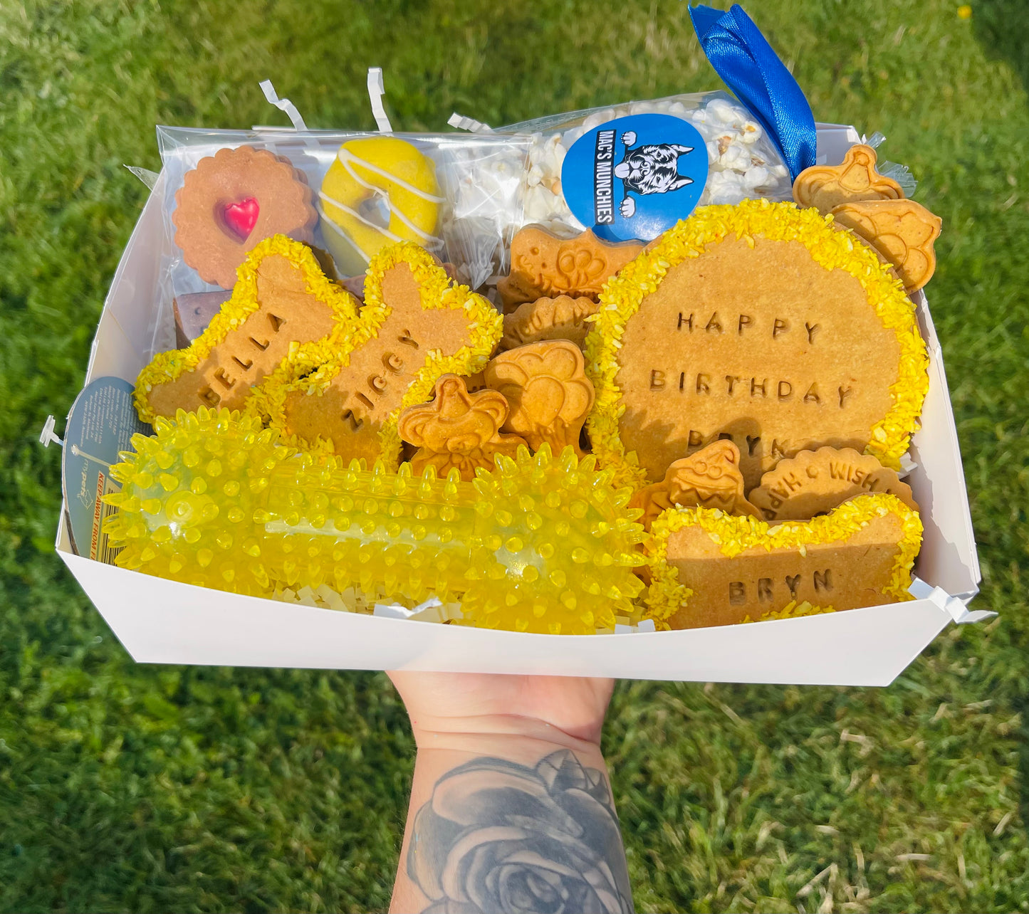 Birthday Biscuit Box