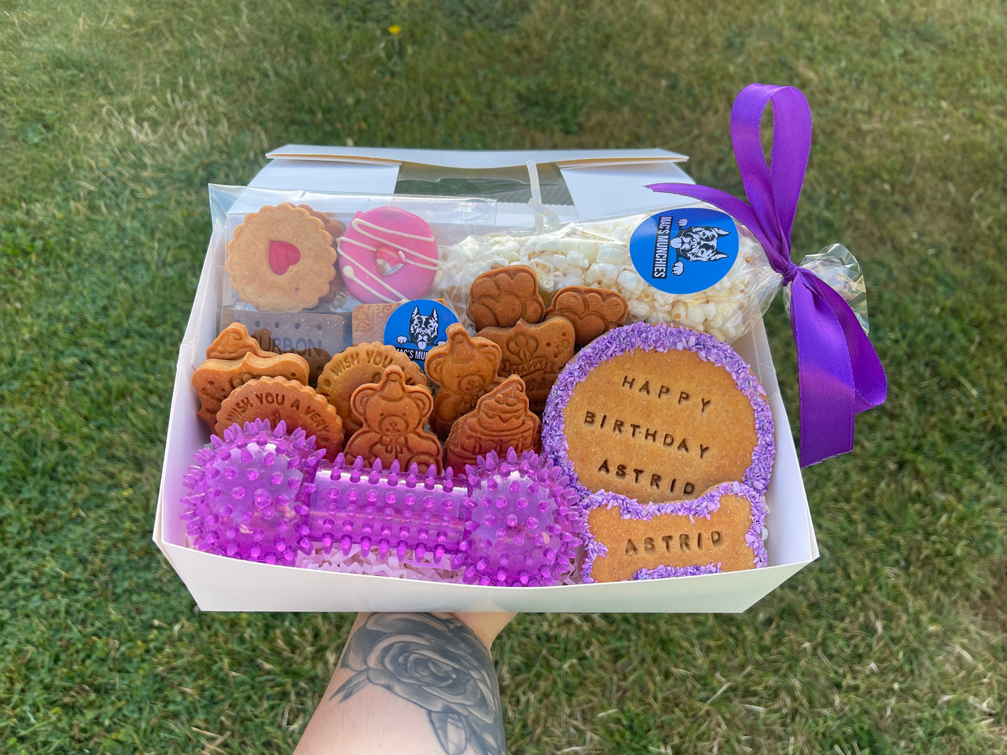 Birthday Biscuit Box